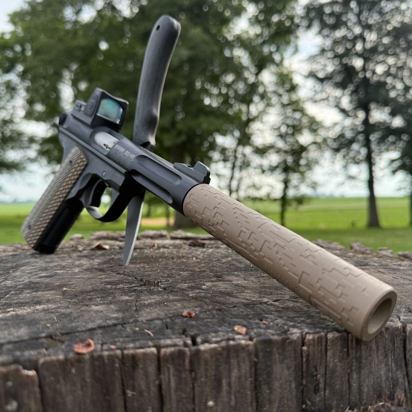 Pluto Silencer